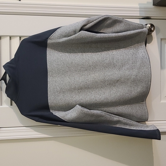 Swiss Tech Jacket - Picture 2 of 6